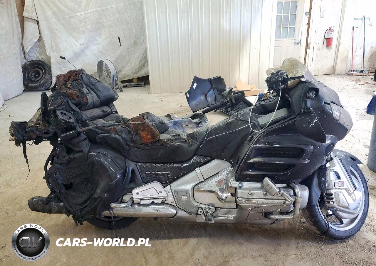 2008 Honda Gl1800 VIN:1HFSC47L48A706830 - 1