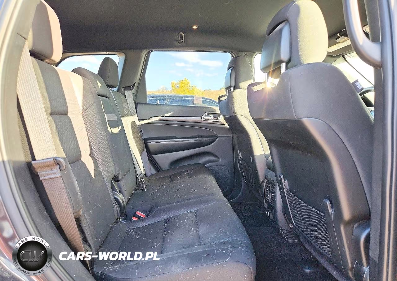 2019 Jeep Grand Cherokee Laredo VIN:1C4RJFAG3KC528071 - 11