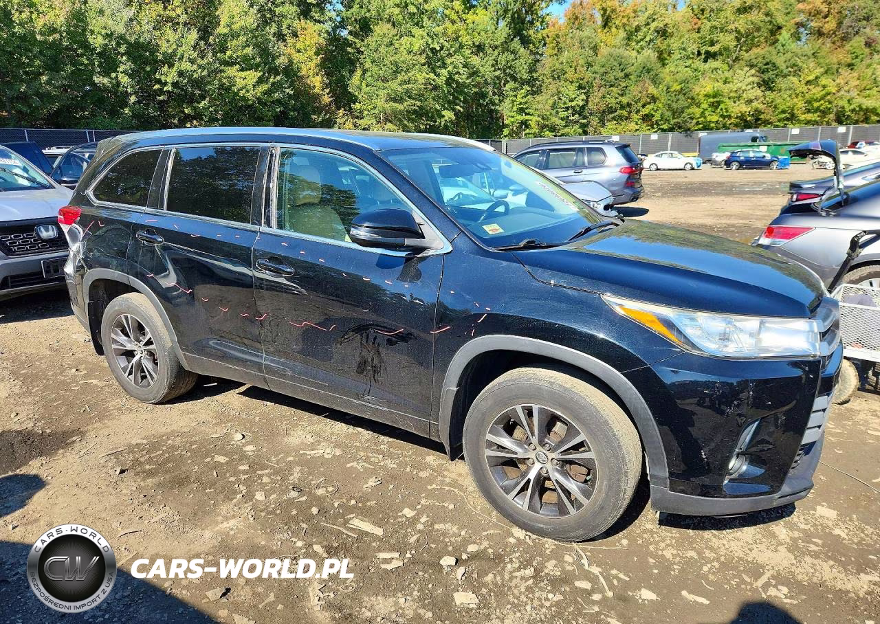 2017 Toyota Highlander Xle VIN:5TDJZRFH9HS445325 - 4