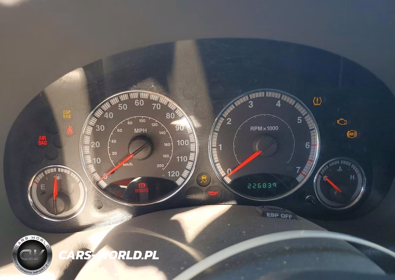 2006 Jeep Liberty Limited VIN:1J8GL58K06W242035 - 9
