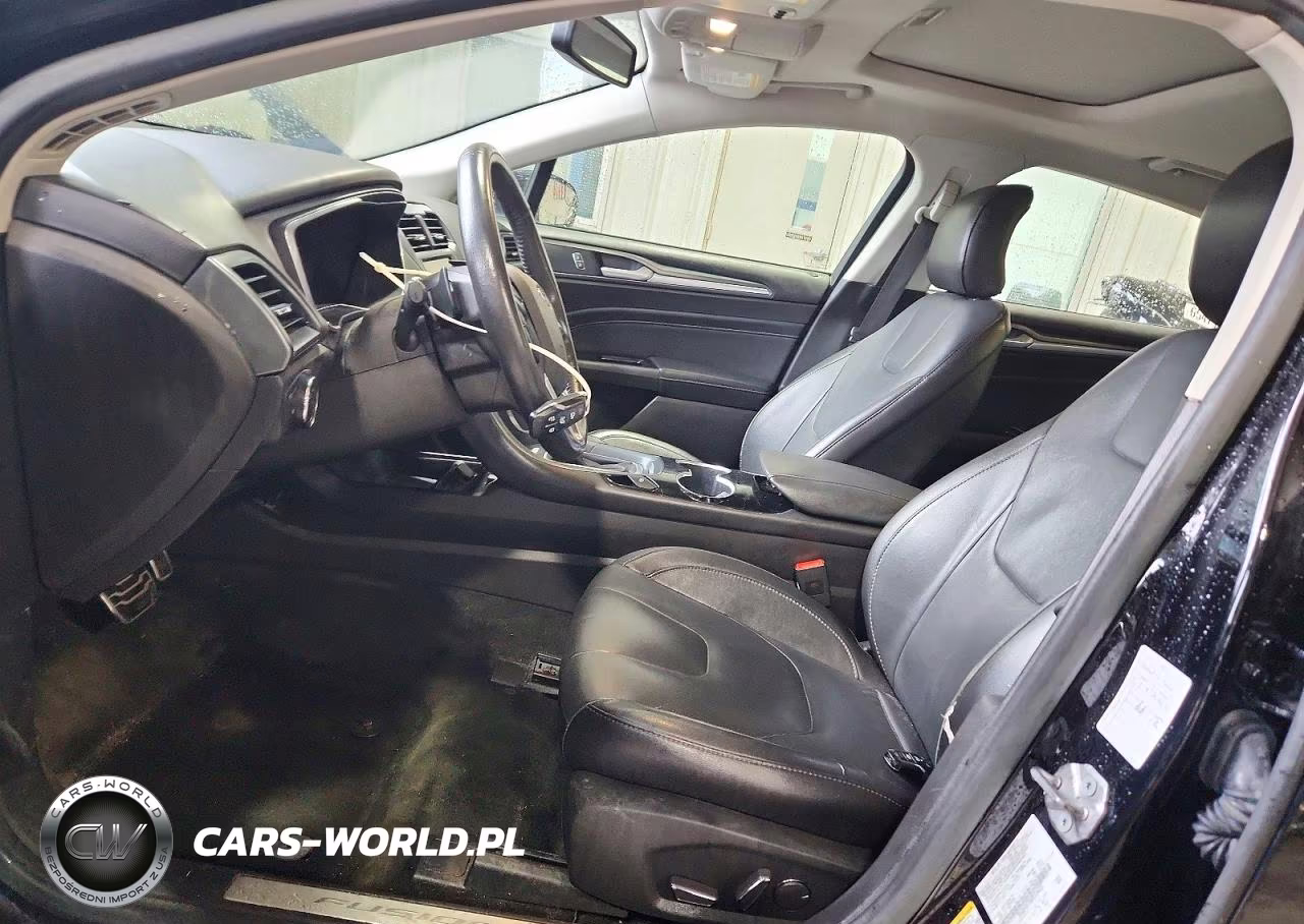2016 Ford Fusion Titanium VIN:3FA6P0K98GR124633 - 7
