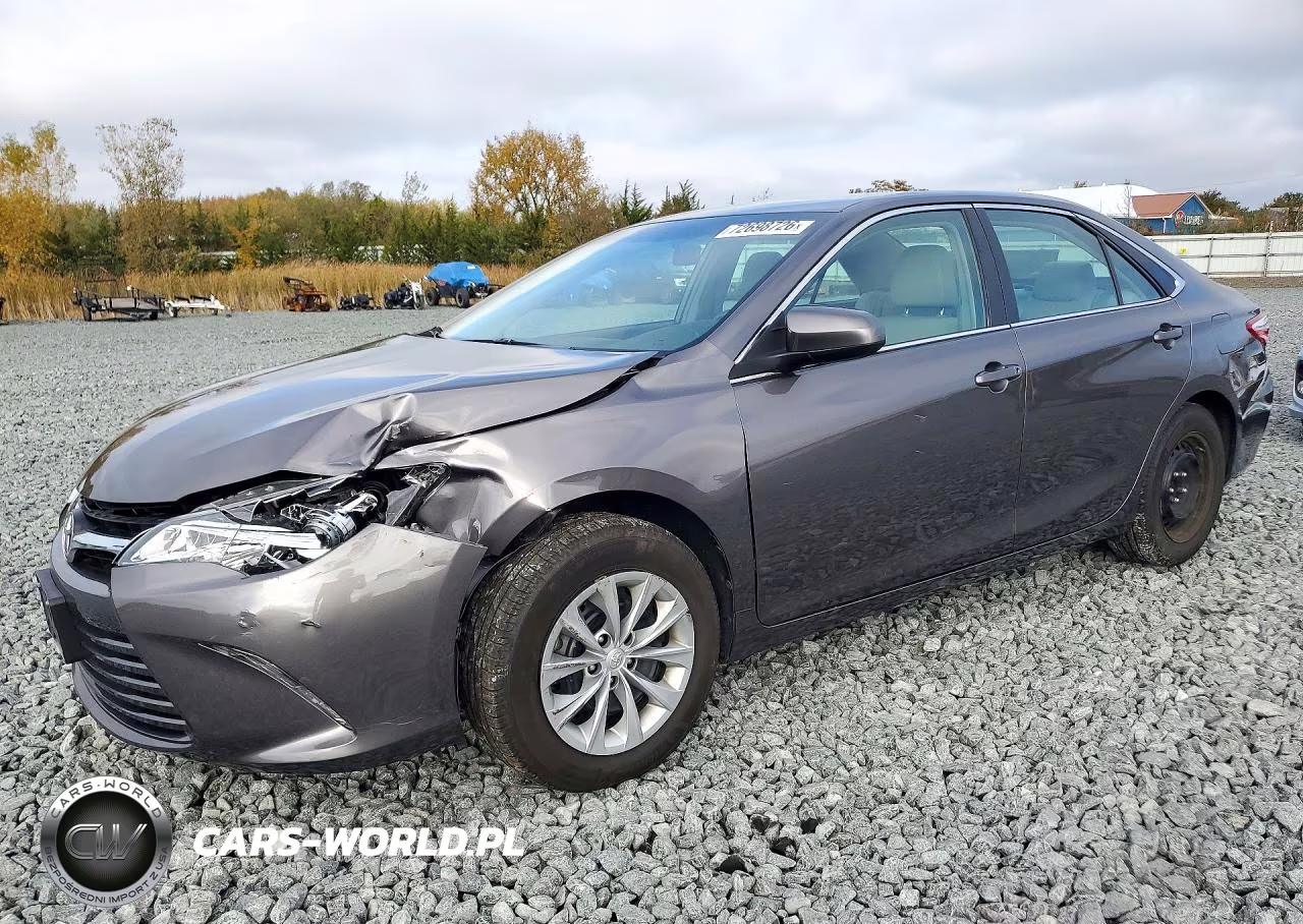 2015 Toyota Camry Le
