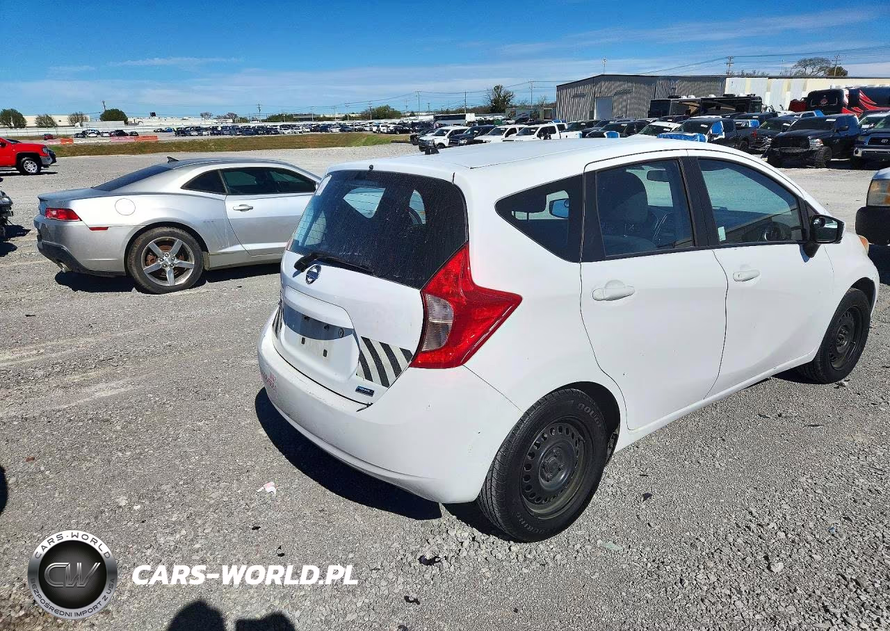 2016 Nissan Versa Note S Plus VIN:3N1CE2CP0GL351851 - 3