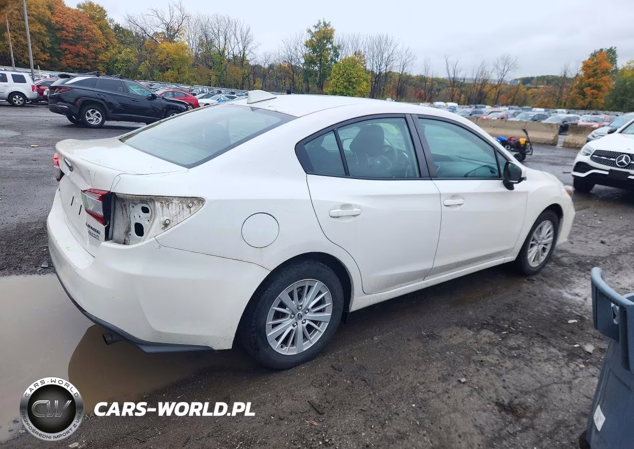 2017 Subaru Impreza Premium VIN:4S3GKAB6XH3611244 - 3