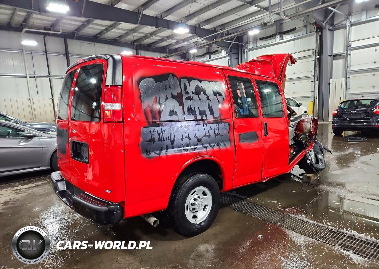 2024 Chevrolet Express 2500 Cargo Delivery Van VIN:1GCWGAFP2R1273948 - 3