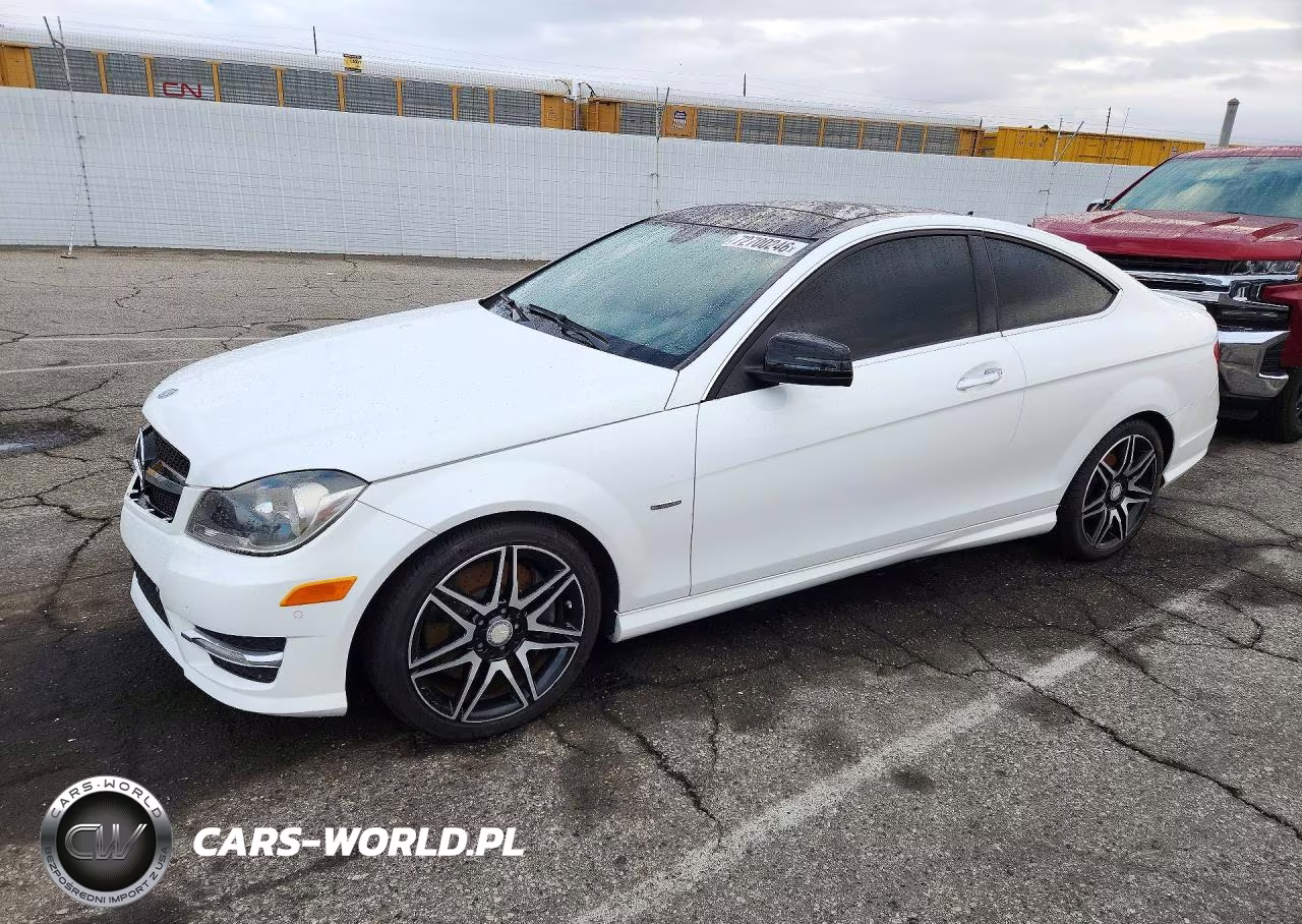 2013 Mercedes-Benz C 250