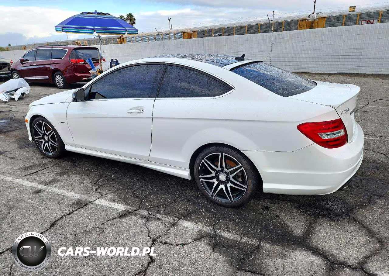 2013 Mercedes-Benz C 250 VIN:WDDGJ4HB0DF955981 - 2