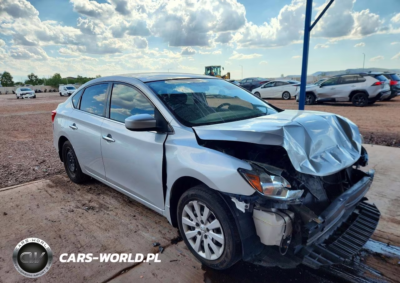 2017 Nissan Sentra S VIN:3N1AB7APXHY244553 - 4