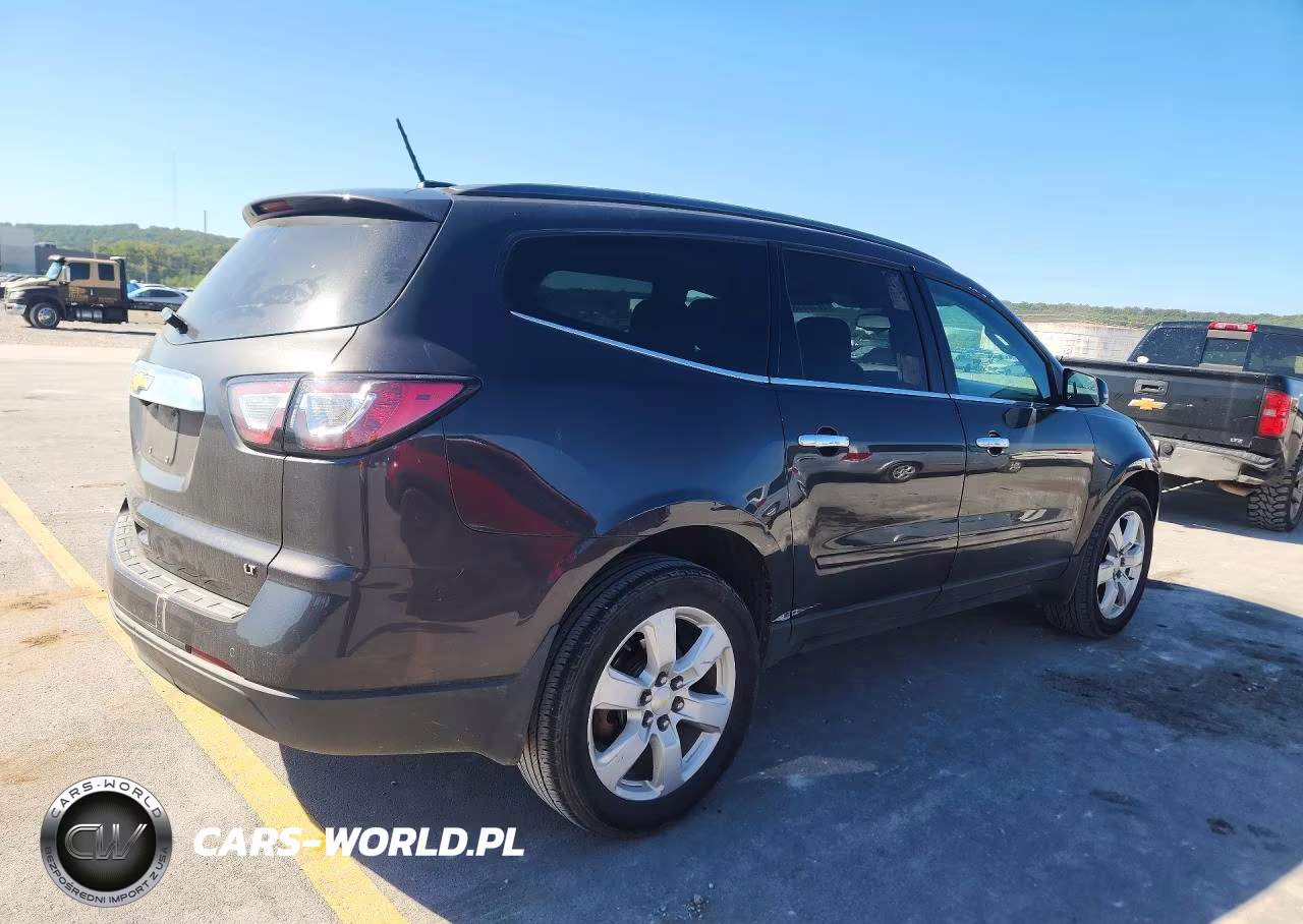 2017 Chevrolet Traverse Lt VIN:1GNKRGKD7HJ224824 - 3
