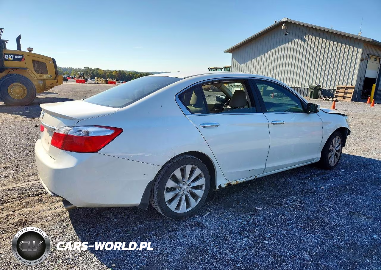 2014 Honda Accord Lx VIN:1HGCR2F30EA113921 - 3