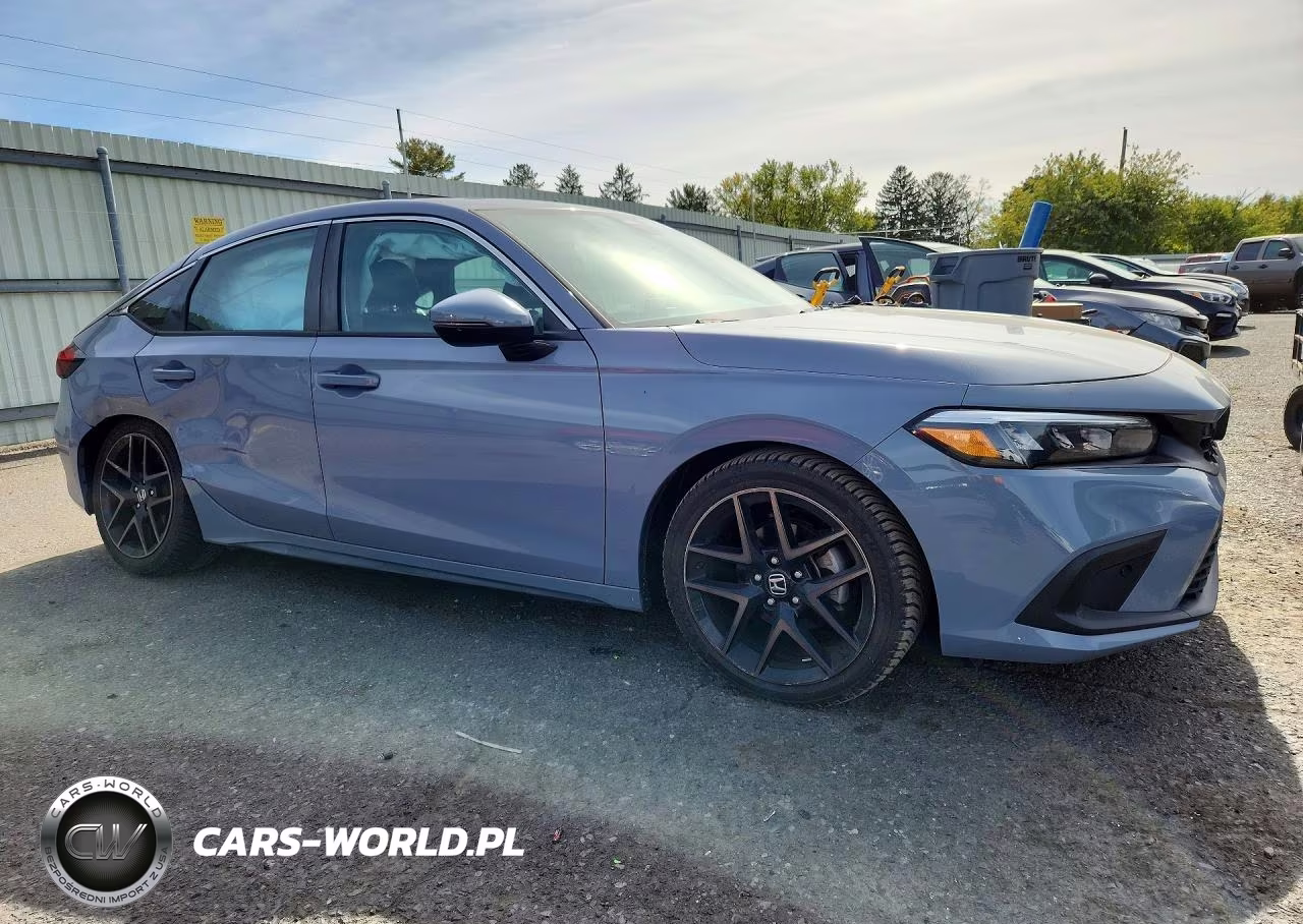 2023 Honda Civic Sport Touring VIN:19XFL1H87PE011645 - 4