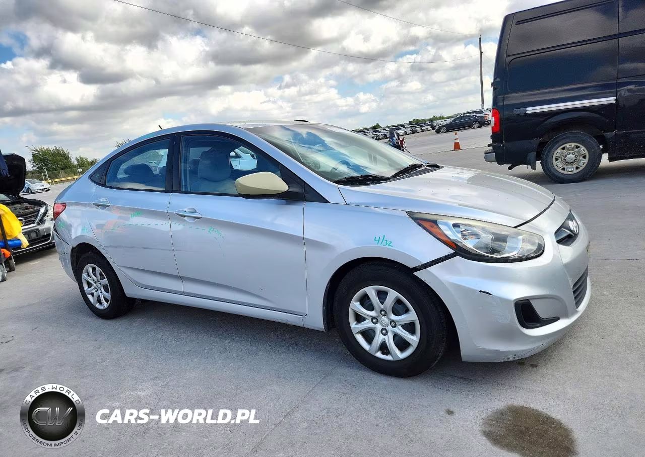 2012 Hyundai Accent Gls VIN:KMHCT4AEXCU246066 - 4