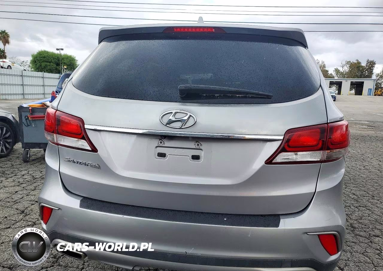 2018 Hyundai Santa Fe Se VIN:KM8SM4HF5JU269212 - 6