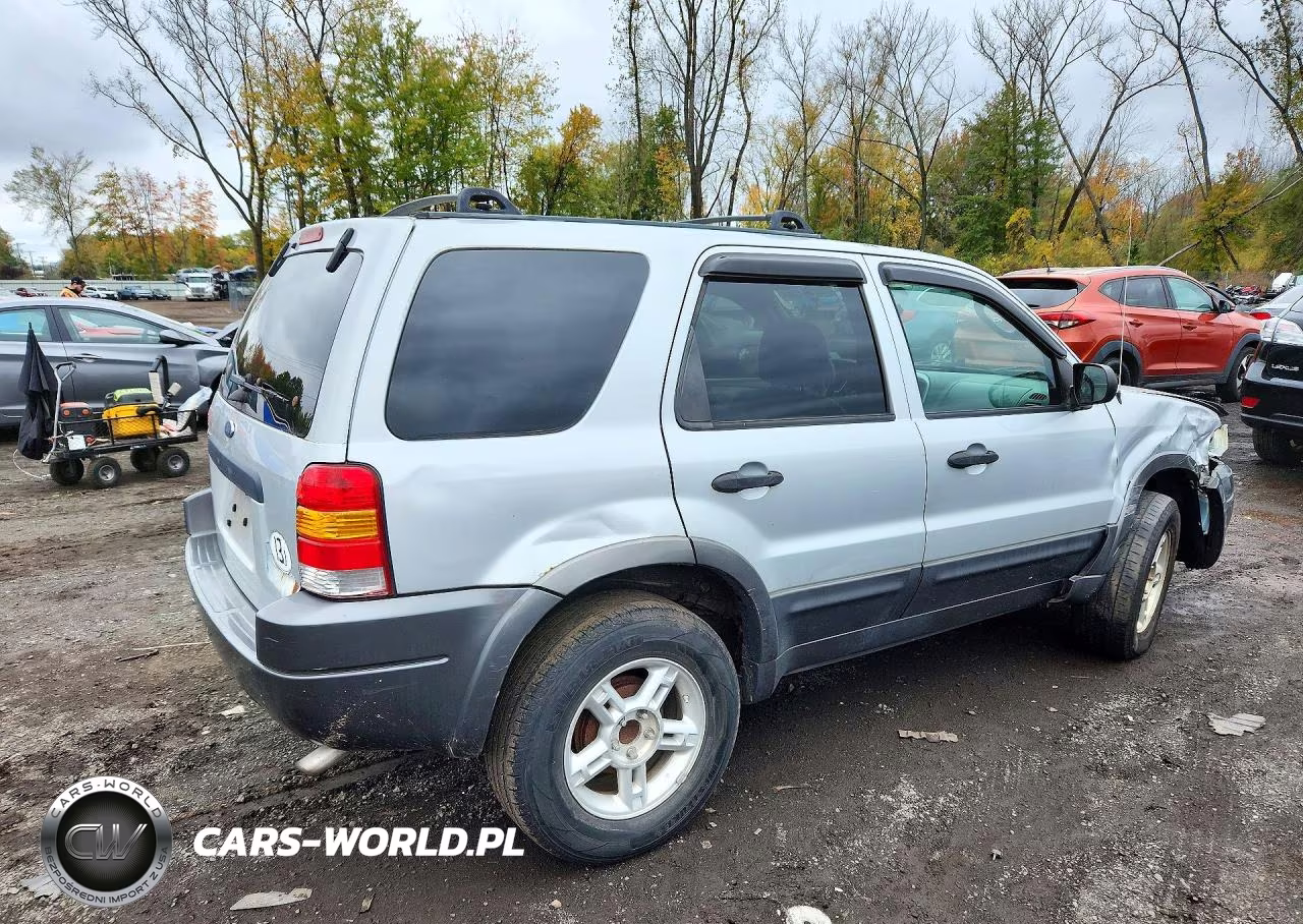 2003 Ford Escape Xlt VIN:1FMYU03193KD19610 - 3