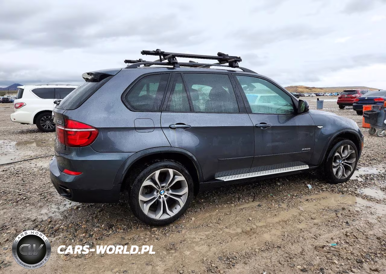 2012 BMW X5 xDrive50I VIN:5UXZV8C58CL425918 - 3