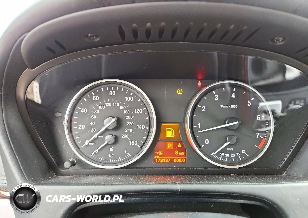 2012 BMW X5 xDrive50I VIN:5UXZV8C58CL425918 - 9