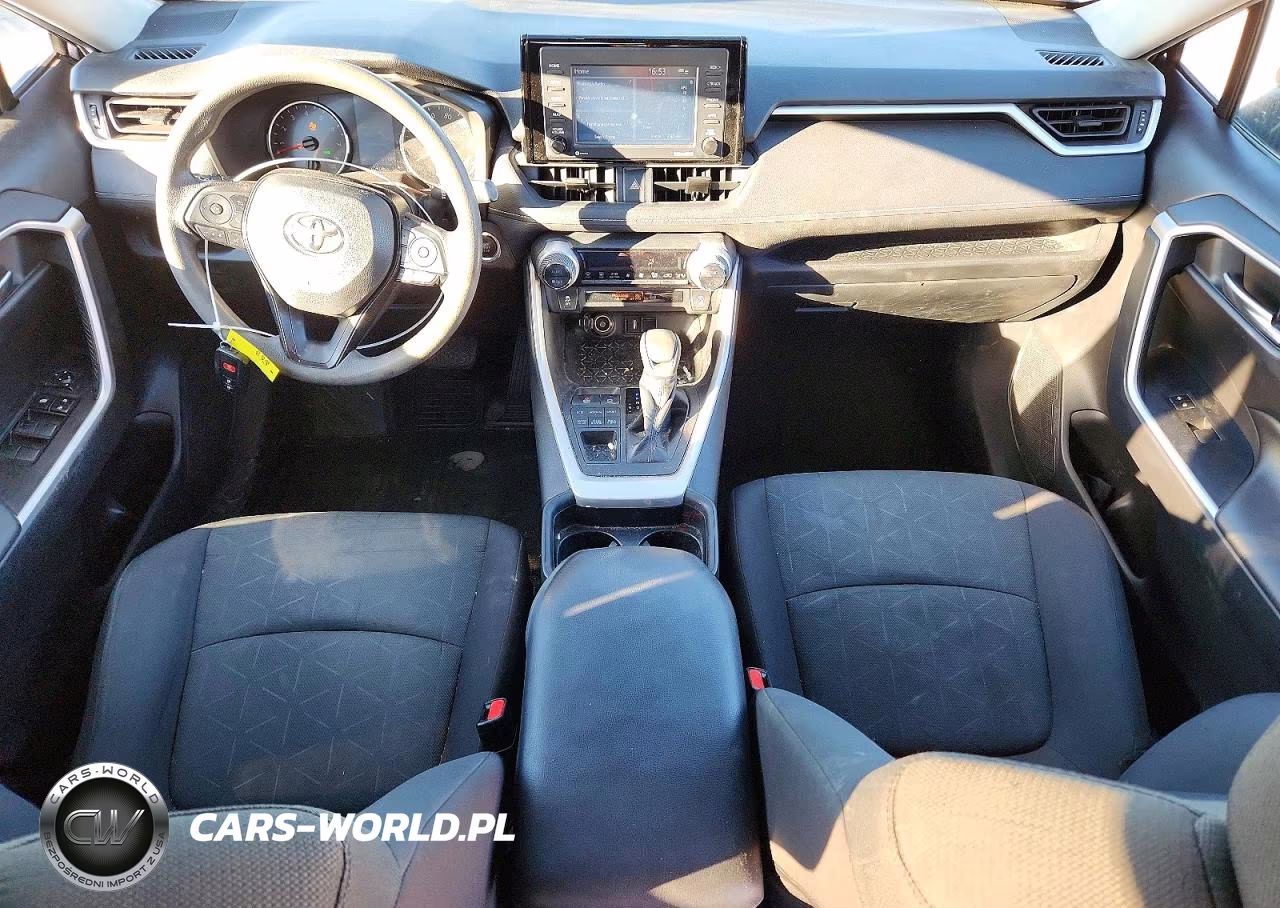 2021 Toyota Rav4 Xle VIN:2T3P1RFV3MW215778 - 8