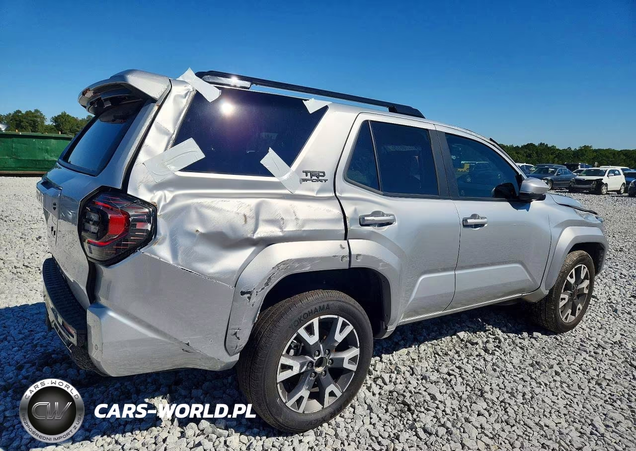 2025 Toyota 4Runner Trd Sport Premium VIN:JTEVA5AR2S5009510 - 3