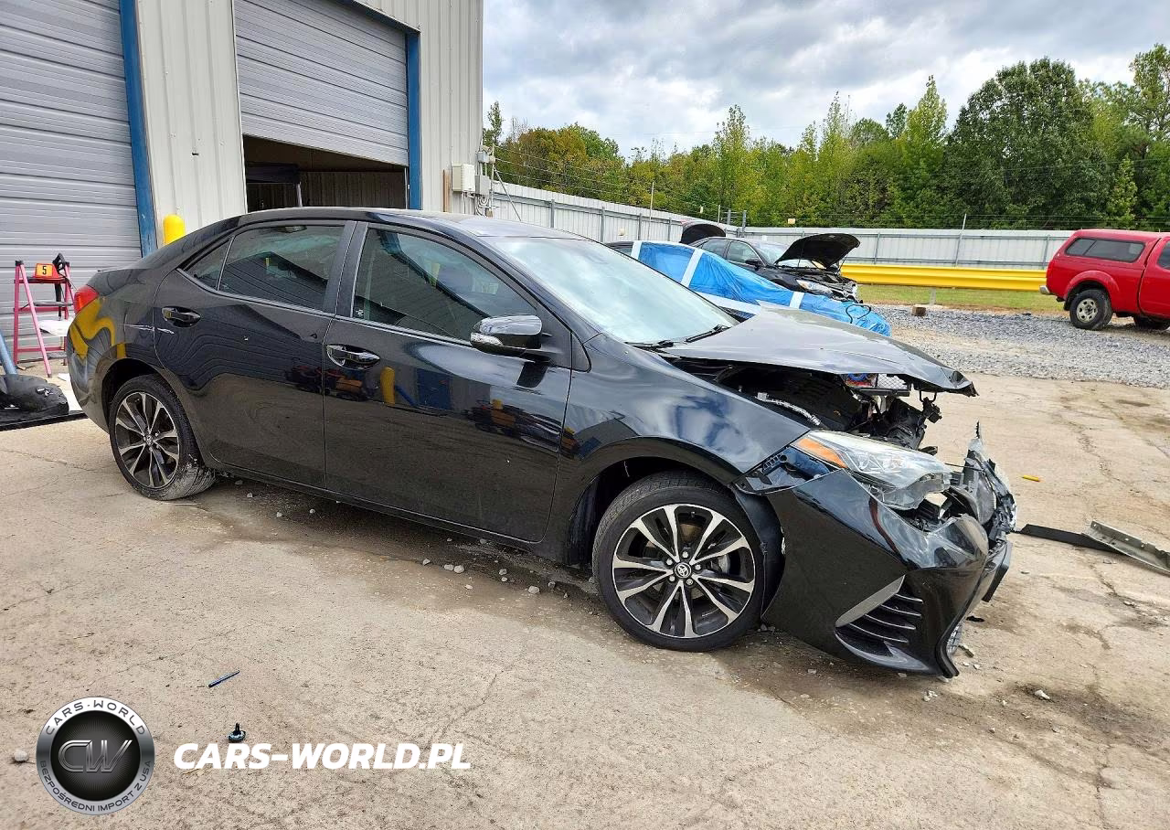 2017 Toyota Corolla Se VIN:5YFBURHE9HP660847 - 4