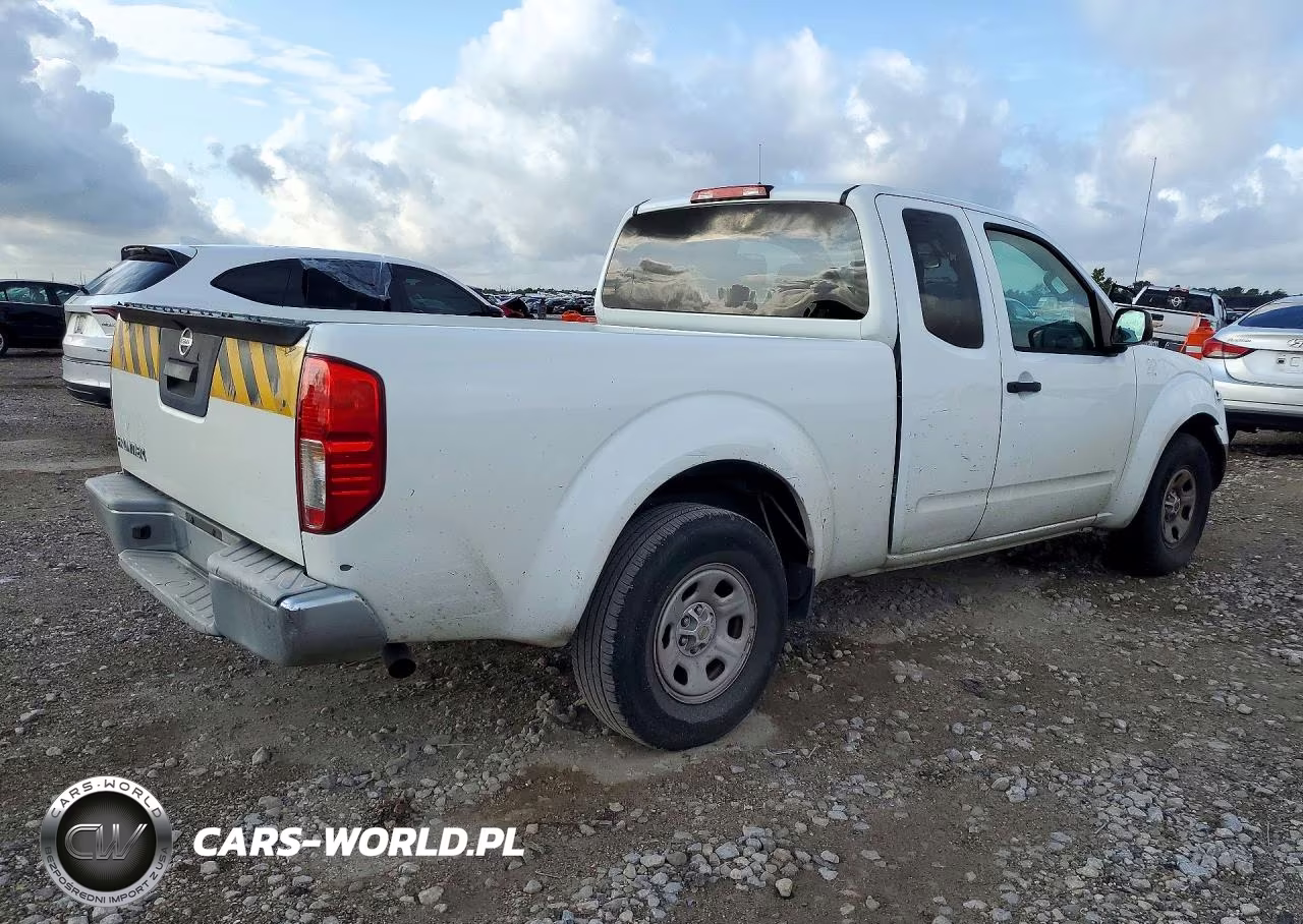 2015 Nissan Frontier S VIN:1N6BD0CT3FN766641 - 3
