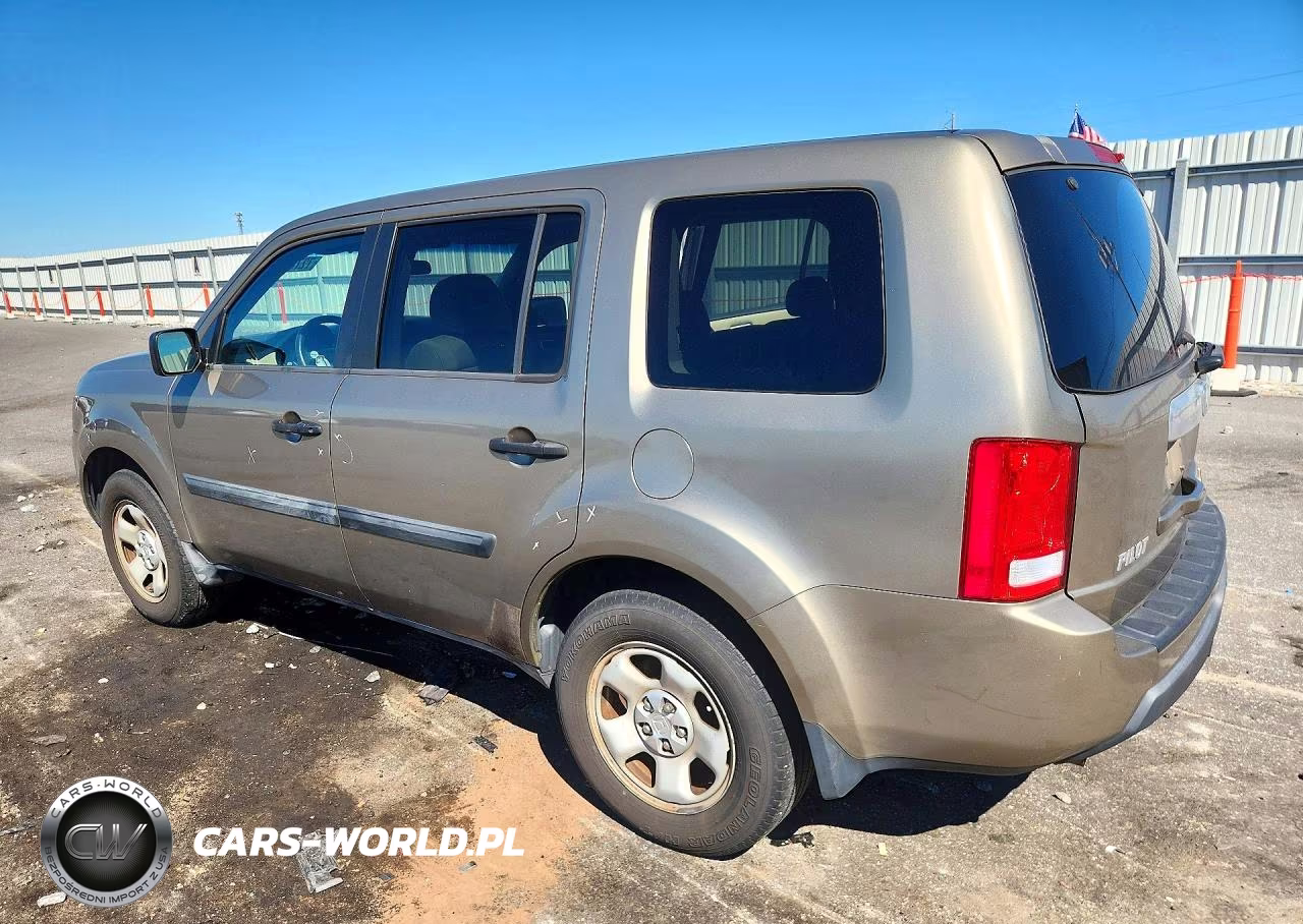 2011 Honda Pilot Lx VIN:5FNYF4H24BB103165 - 2