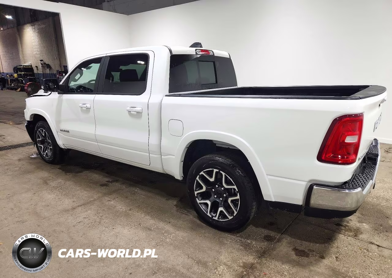 2026 Ram 1500 Laramie VIN:3C6SRFJP1T4202335 - 2