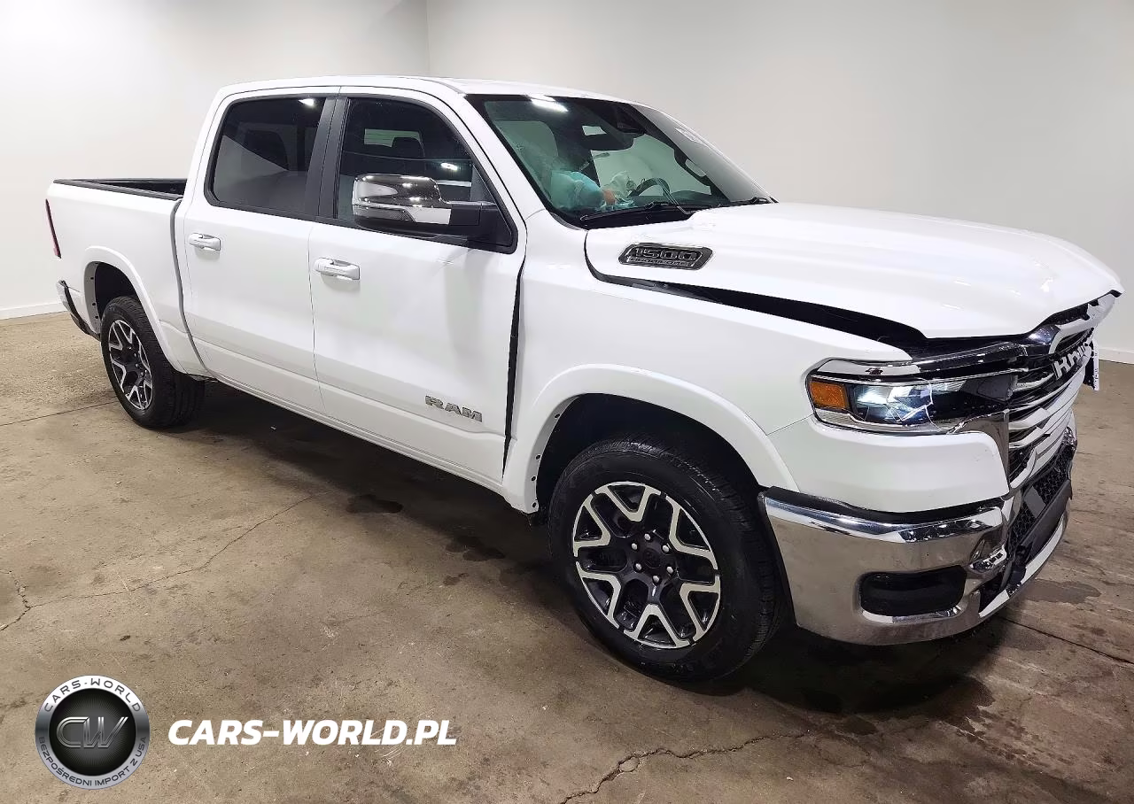 2026 Ram 1500 Laramie VIN:3C6SRFJP1T4202335 - 4
