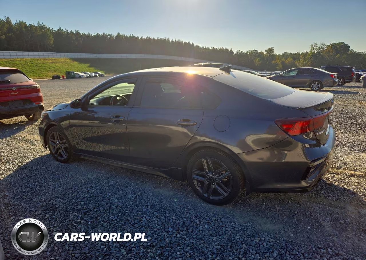 2021 Kia Forte Gt Line VIN:3KPF34AD3ME382497 - 2
