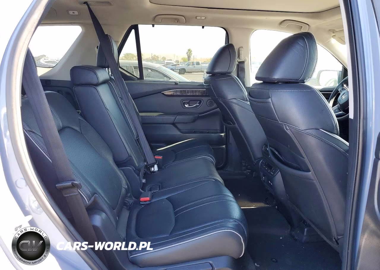 2023 Honda Pilot Elite VIN:5FNYG1H87PB041235 - 11