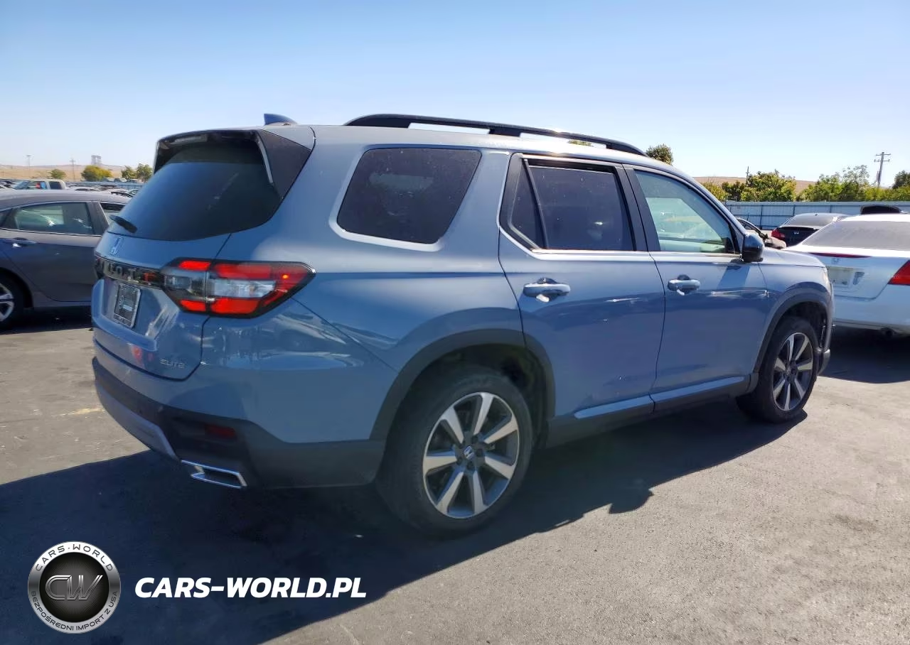 2023 Honda Pilot Elite VIN:5FNYG1H87PB041235 - 3