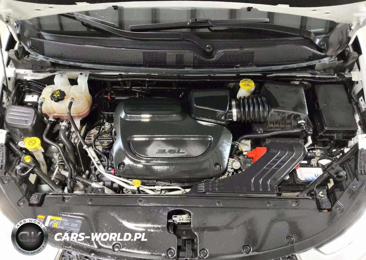 2022 Chrysler Pacifica Touring L VIN:2C4RC1BG3NR106373 - 12