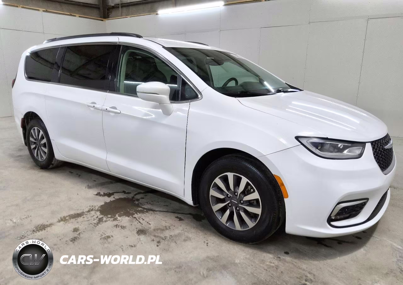 2022 Chrysler Pacifica Touring L VIN:2C4RC1BG3NR106373 - 4