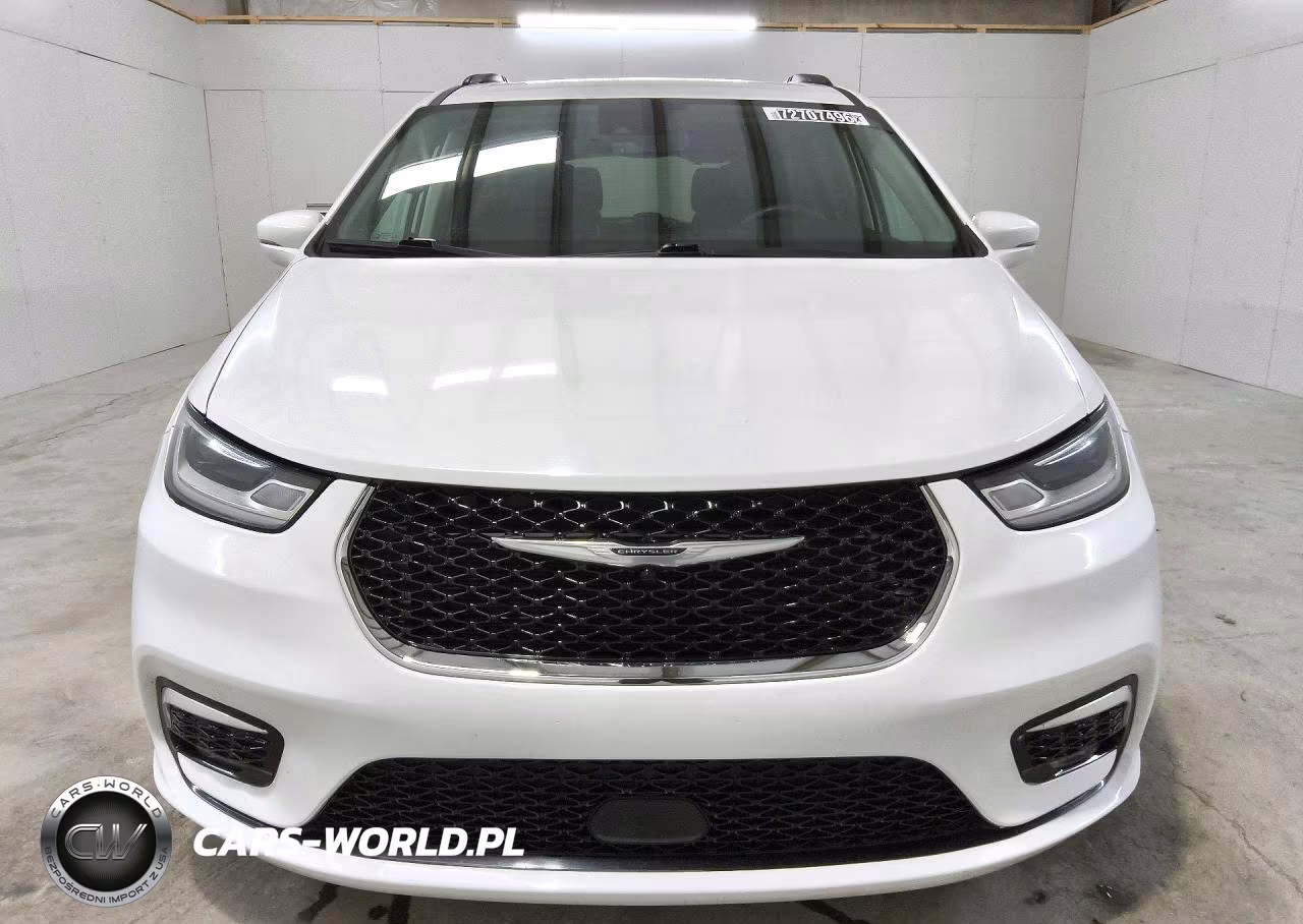 2022 Chrysler Pacifica Touring L VIN:2C4RC1BG3NR106373 - 5