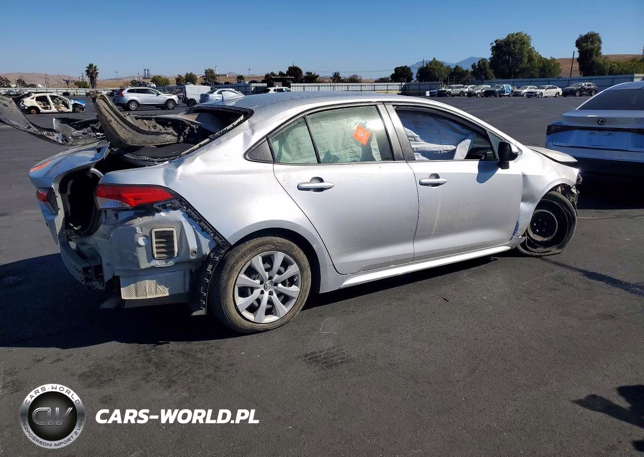 2022 Toyota Corolla Le VIN:JTDEPMAE0NJ200624 - 3
