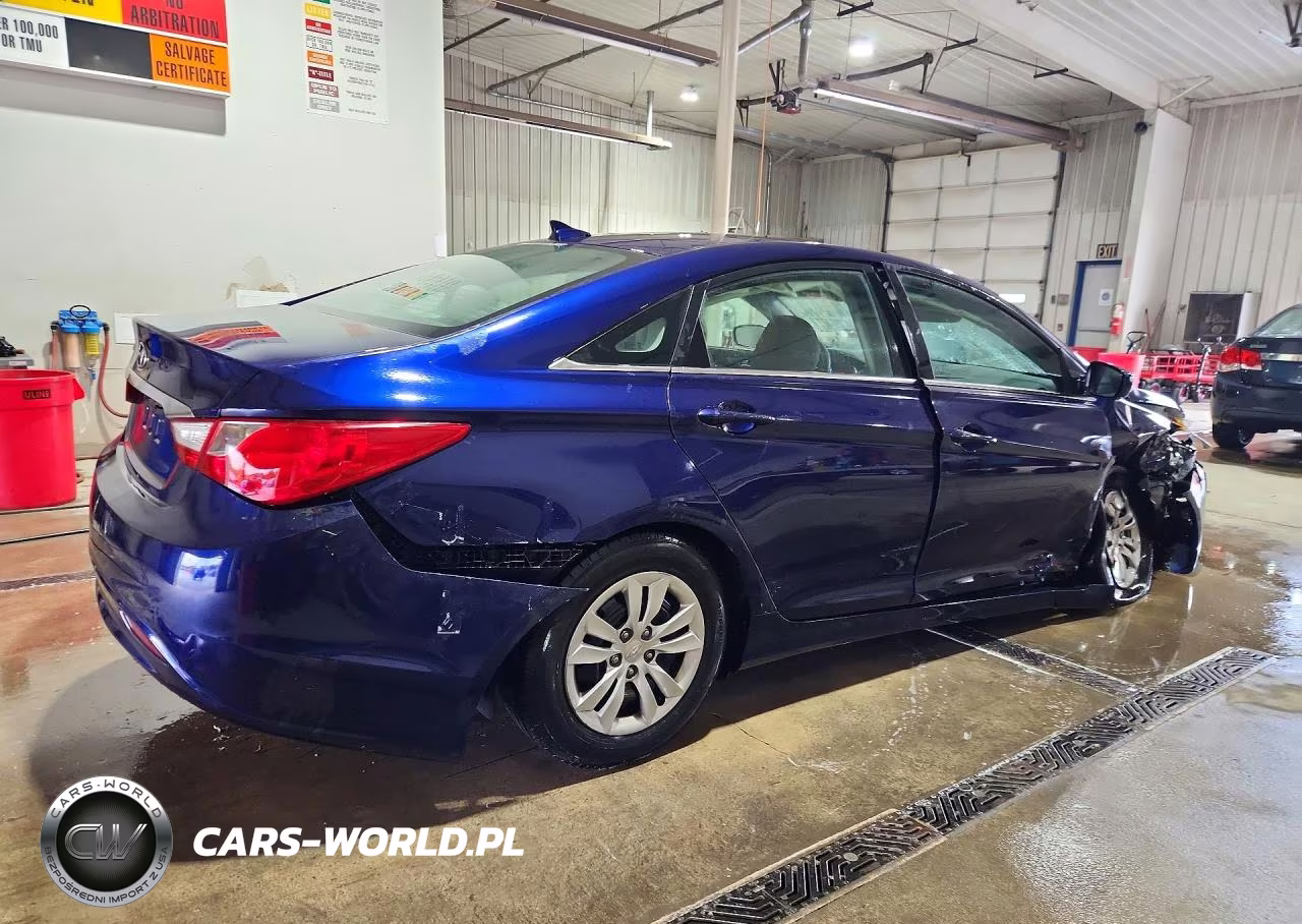 2012 Hyundai Sonata Gls VIN:5NPEB4ACXCH370752 - 3