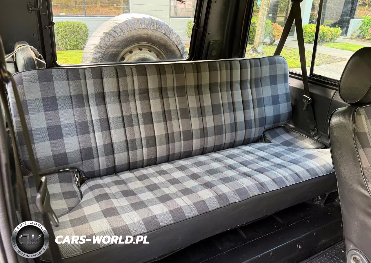 1994 Mercedes-Benz 290 290 Gd Wolf, 5-Speed VIN:WDB46133717097198 - 6