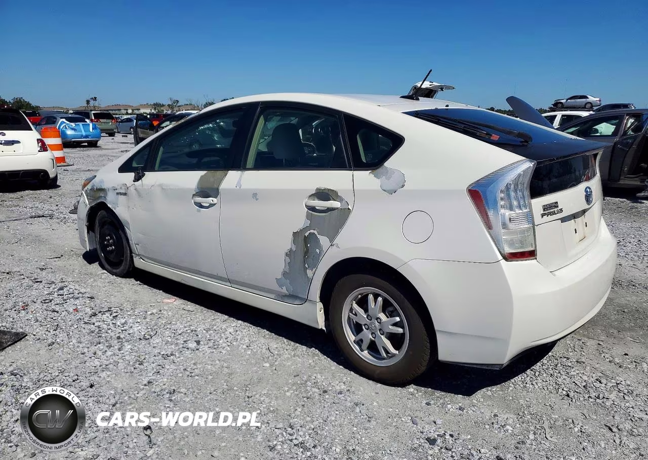 2011 Toyota Prius Two VIN:JTDKN3DU0B0260863 - 2