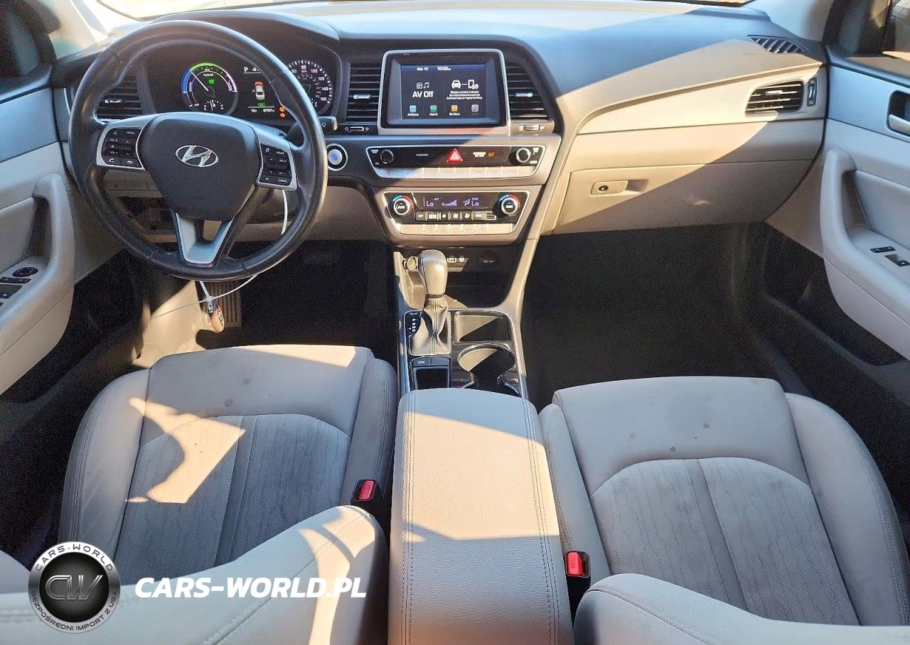 2019 Hyundai Sonata Hybrid Se VIN:KMHE24L34KA091683 - 8