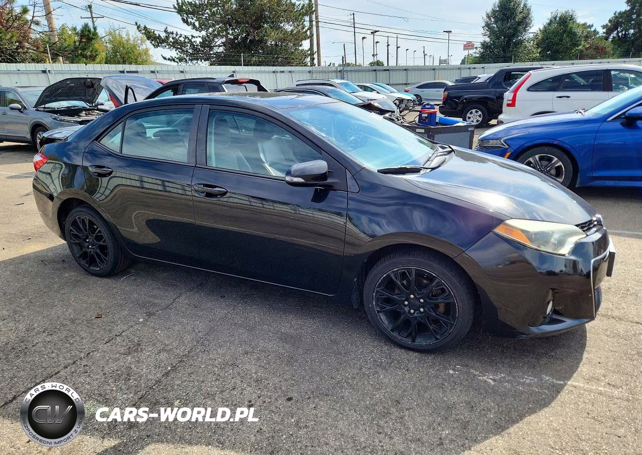 2016 Toyota Corolla S Special Edition VIN:2T1BURHE6GC533780 - 4