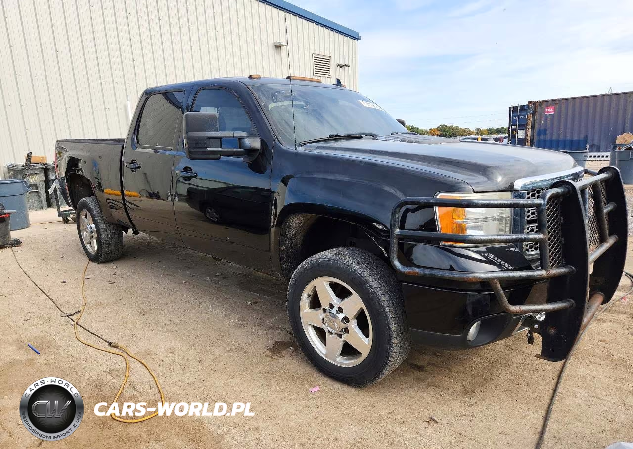2013 GMC Sierra K2500 Denali VIN:1GT125E84DF127850 - 4