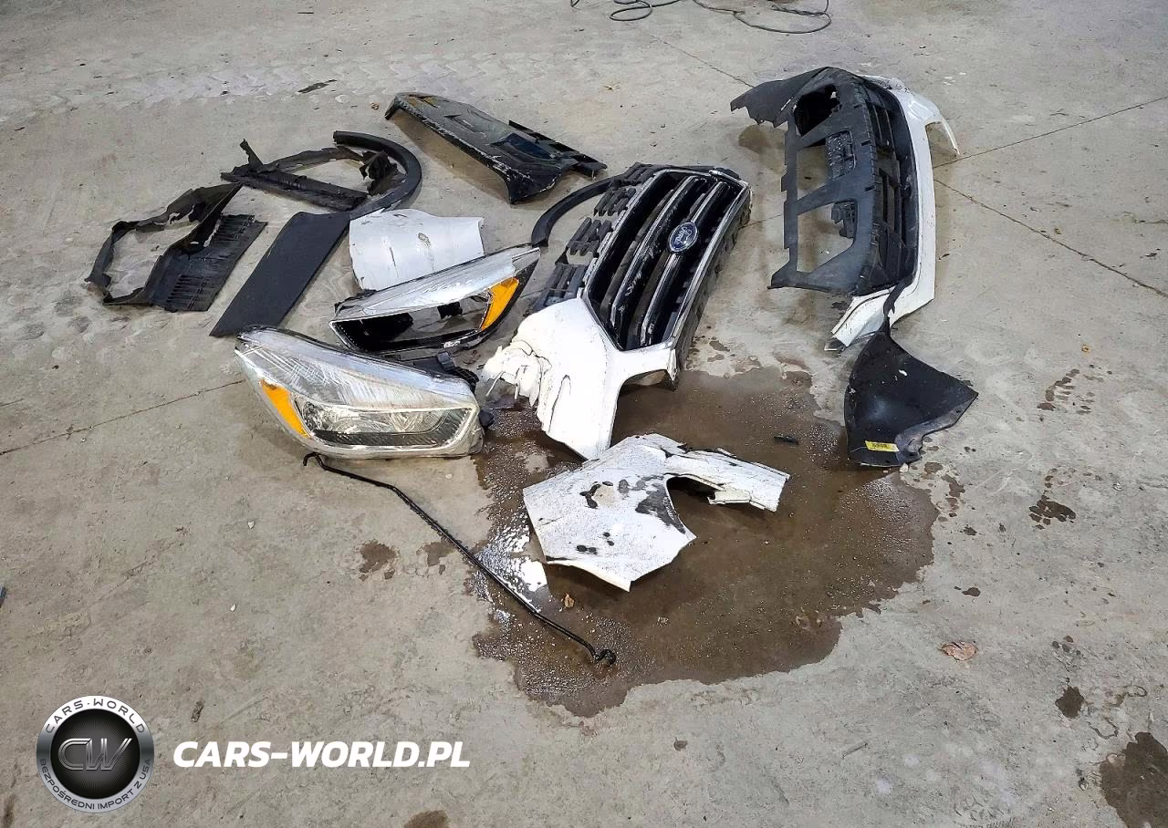 2018 Ford Escape Se VIN:1FMCU0GD9JUA81399 - 13