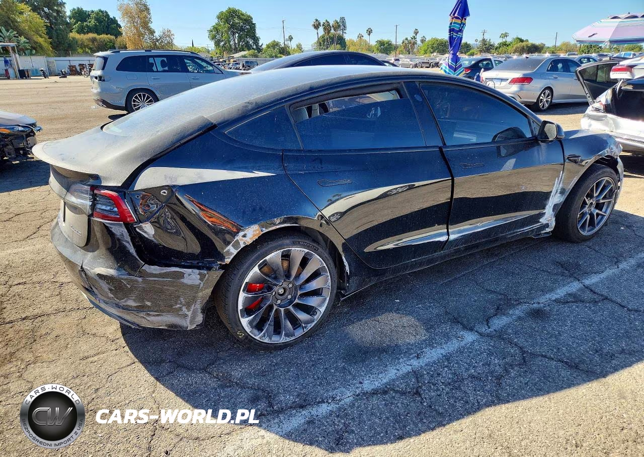 2021 Tesla Model 3 VIN:5YJ3E1EC6MF936221 - 3