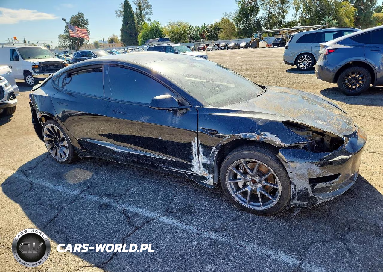 2021 Tesla Model 3 VIN:5YJ3E1EC6MF936221 - 4