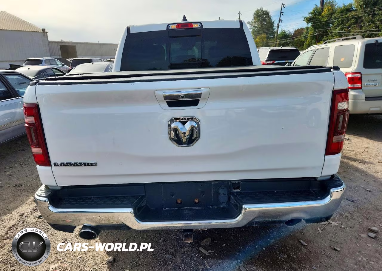 2021 Ram 1500 Laramie VIN:1C6SRFJM4MN830936 - 6