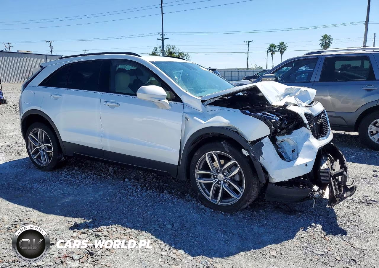2020 Cadillac Xt4 Sport VIN:1GYFZER46LF006545 - 4