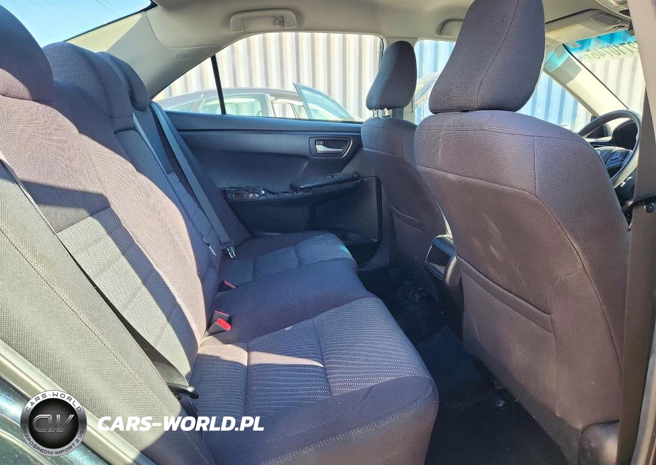 2015 Toyota Camry Le VIN:4T4BF1FKXFR501423 - 10
