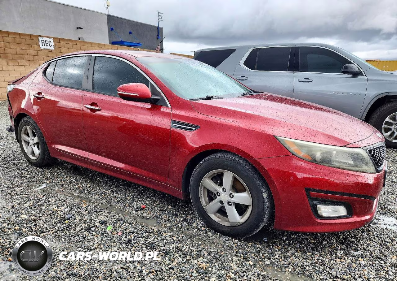 2015 Kia Optima Lx VIN:5XXGM4A78FG371730 - 4