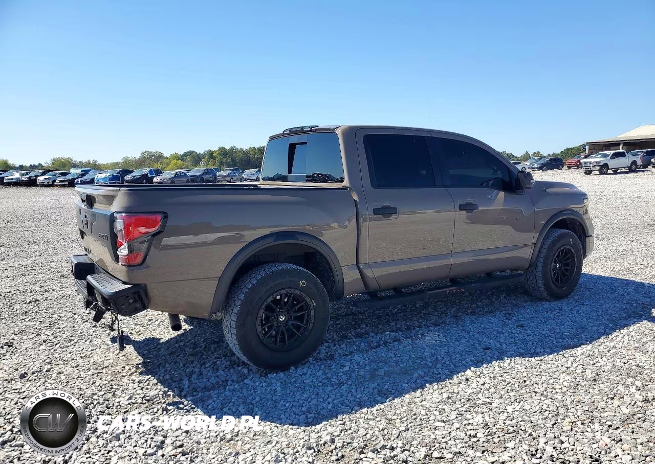 2021 Nissan Titan Pro-4X VIN:1N6AA1ED6MN537156 - 3