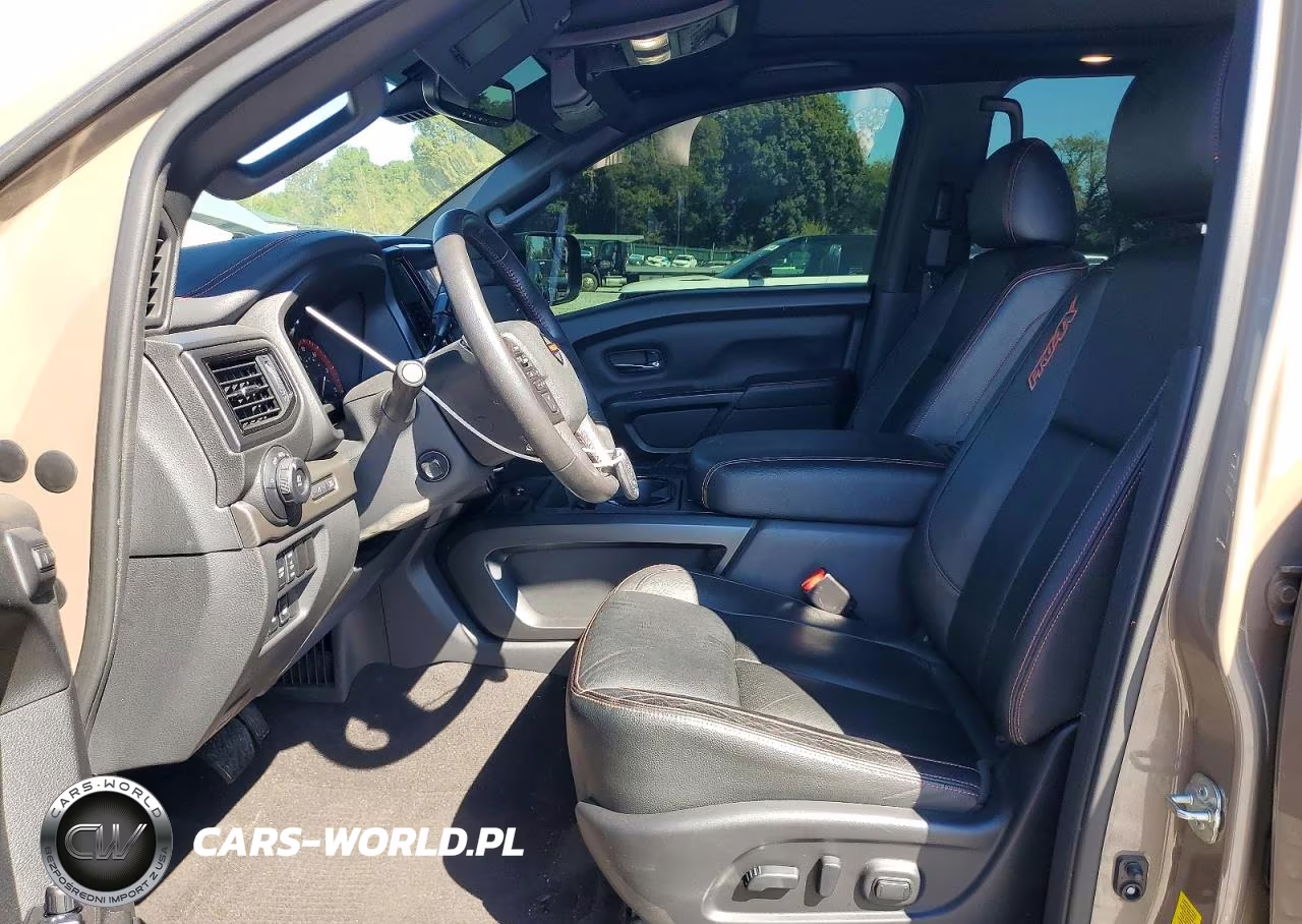 2021 Nissan Titan Pro-4X VIN:1N6AA1ED6MN537156 - 7