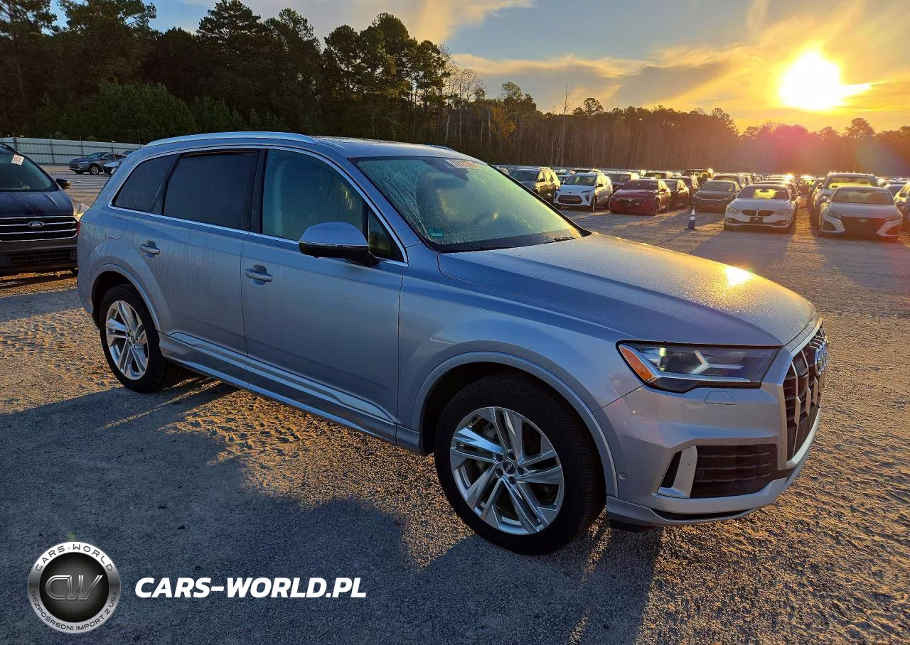 2020 Audi Q7 Premium Plus VIN:WA1LXAF73LD004733 - 4